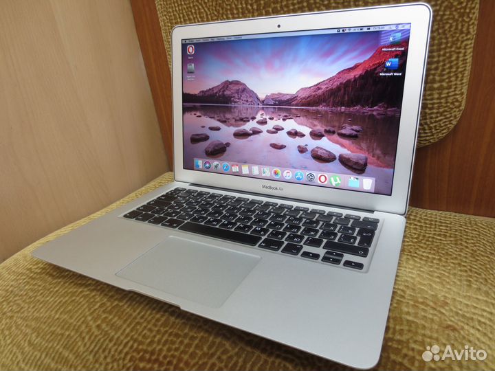 Macbook Air 13 Core i5 2011г