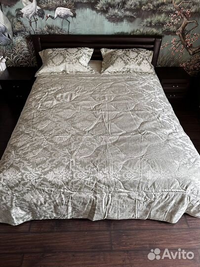 Покрывало с наволочками 240х260