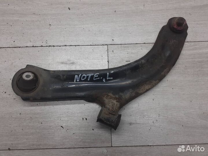 Рычаг передний левый Nissan Note / Micra