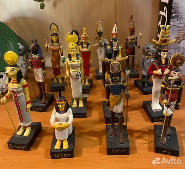 Статуэтки египетских Богов