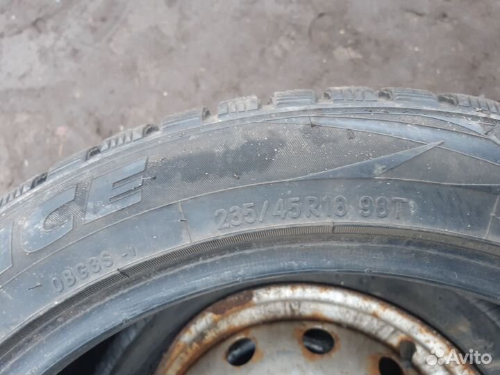 Toyo Observe G3-Ice 235/45 R18 98T