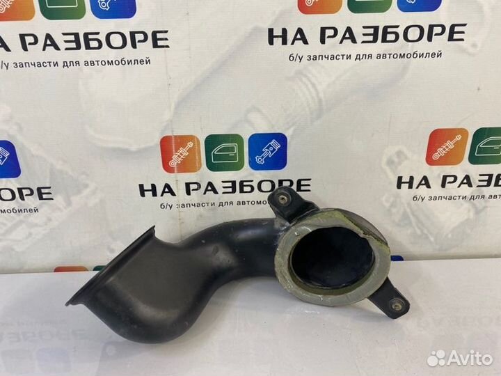 Воздухозаборник Ford Explorer UN150 cologne V6