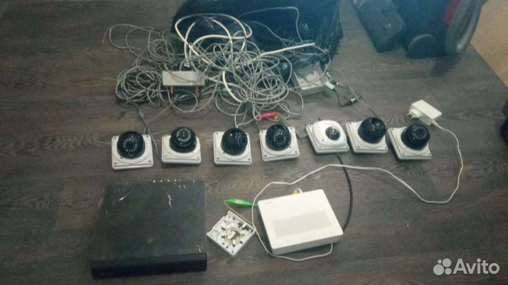 Комплект видеонаблюдения