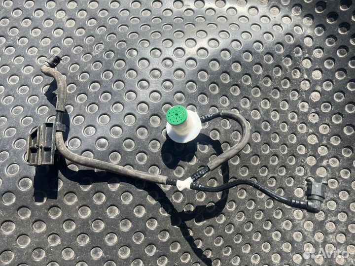 Трубка, клапан вентиляции бака Toyota Corolla E12