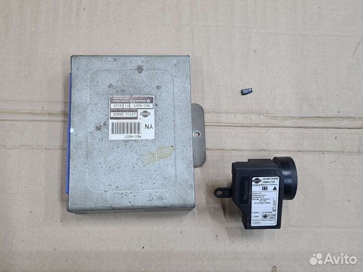 Блок управления двигателем (эбу) Nissan Almera N15