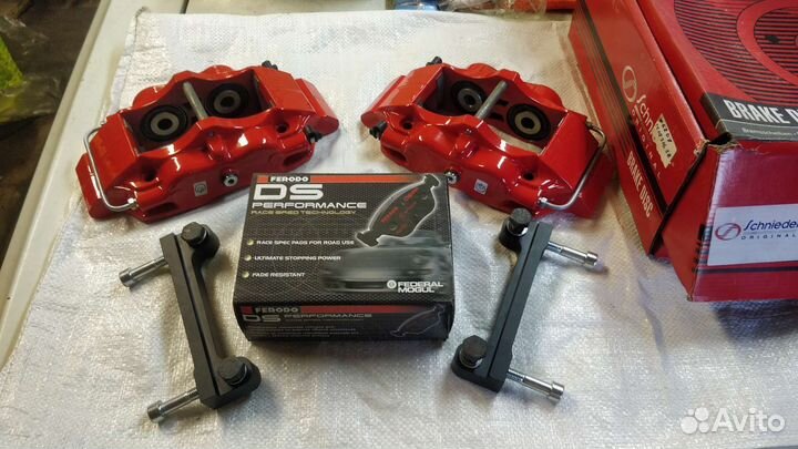 Комплект дисков и суппортов 4-х поршневых волга