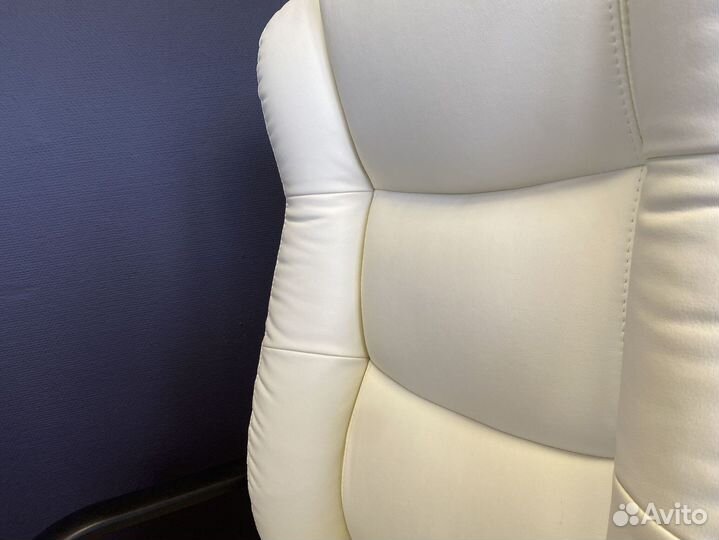 Офисное кресло от производителя