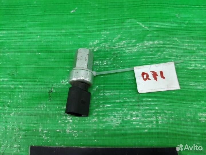 Датчик кондиционера Audi Q7/VW Touareg/Golf и др