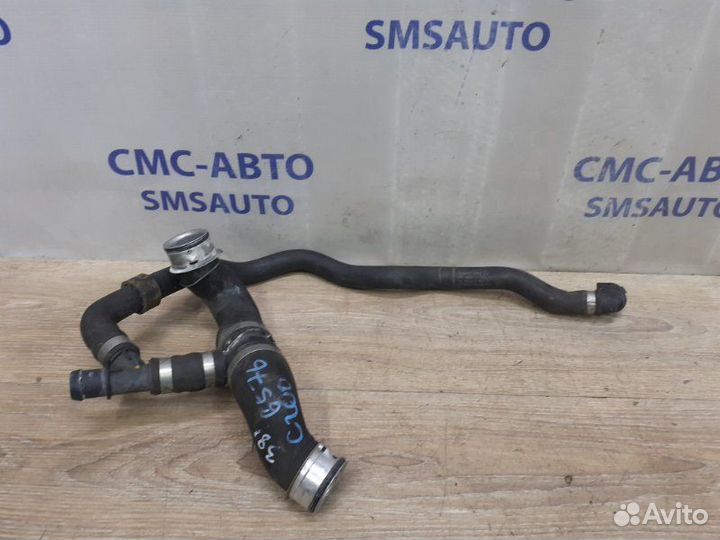 Патрубок охлаждения Mercedes-Benz C-Class W204