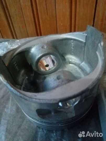 Поршень Toyota 2E-E