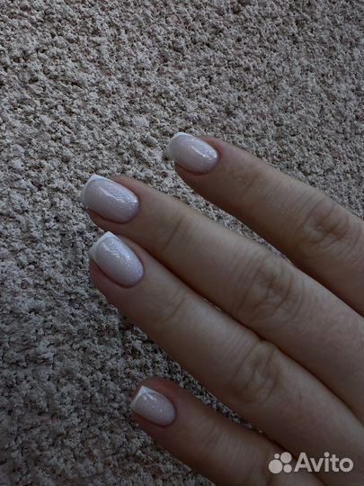 Маникюр и педикюр с покрытием гель-лак