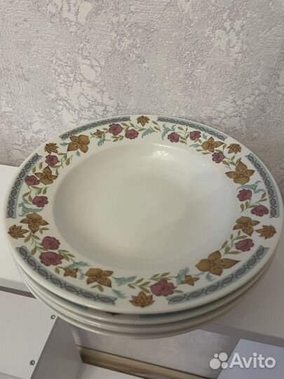 Блюдо (глубокие тарелки)