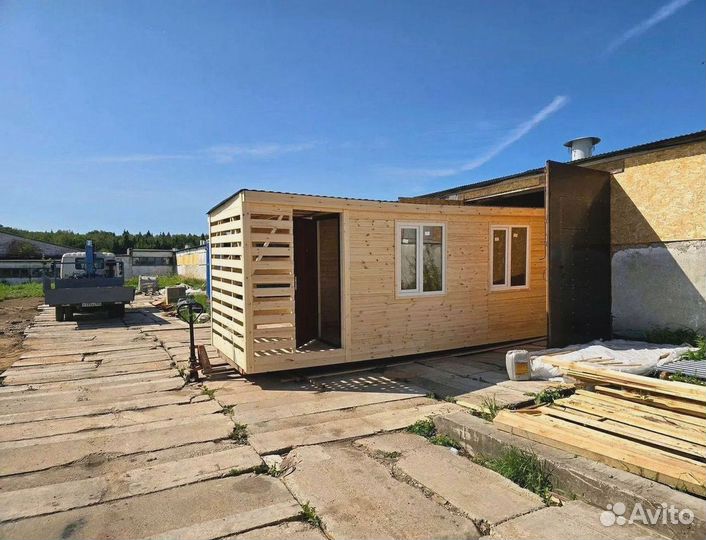 Металлический блок бытовка