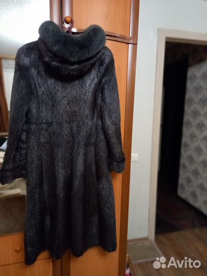 Нутриевая шуба