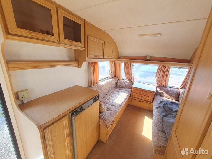 Прицеп-дача Avondale Mayfair, 1998