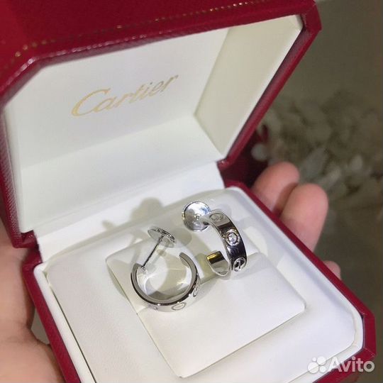 Золотые серьги cartier love с бриллиантами