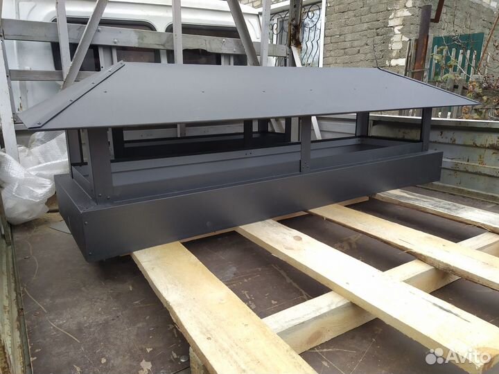 0.4мм.-600. 0.45мм.- 650 жестянщик