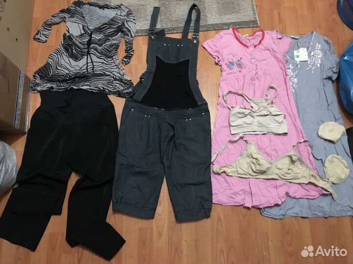 Одежда для беременной и кормящей