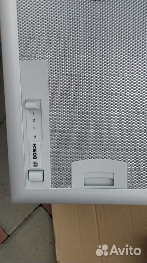 Встраиваемая вытяжка Bosch dhl555bl, 2 мотора