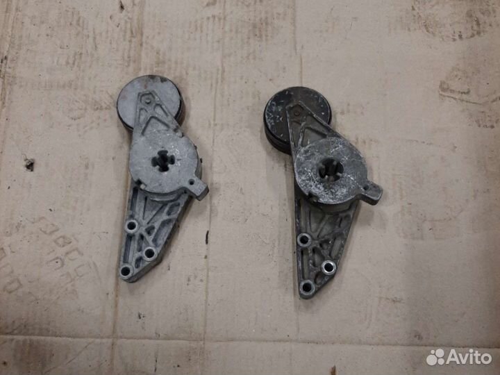 Натяжитель ремня генератора Audi A6 C5 A4 B5