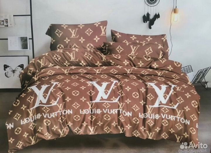 Набор постельного с одеялом и подушками новый