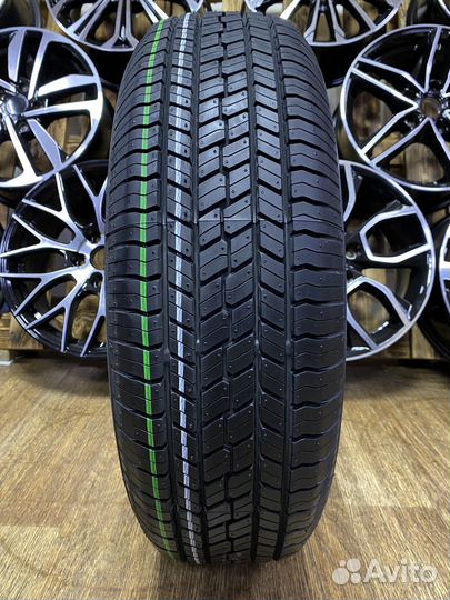 Yokohama Geolandar G033V 215/70 R16 100H