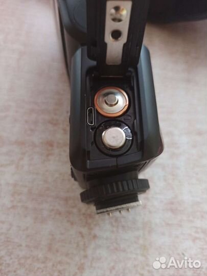 Вспышка godox TT350N