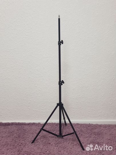 Кольцевая лампа со штативом RGB