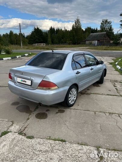 Mitsubishi Lancer, 2003