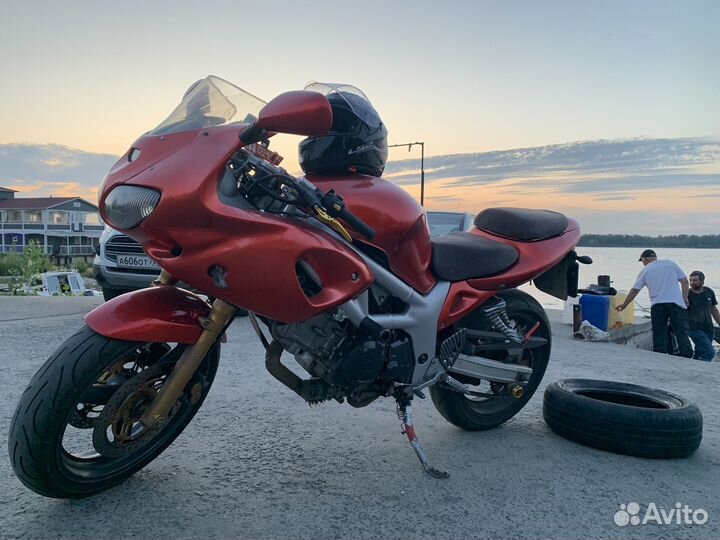 Suzuki sv 400s