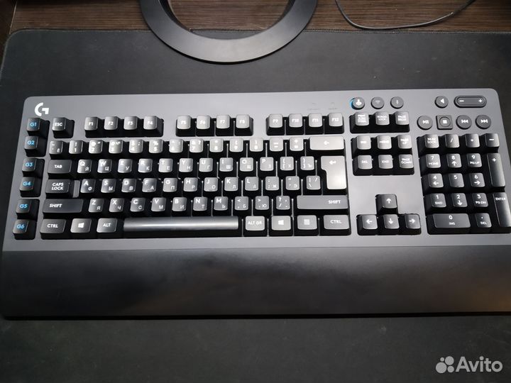 Logitech G613