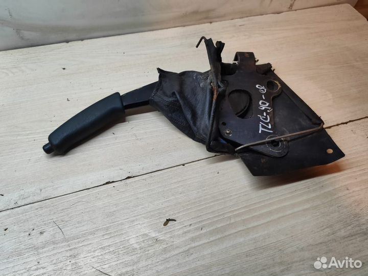 Ручник Toyota Land Cruiser 90 Prado