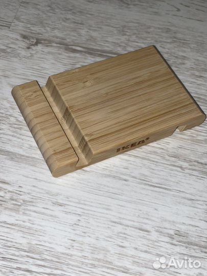 Подставка IKEA для смартфона