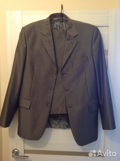 Костюм Boston серый в полоску