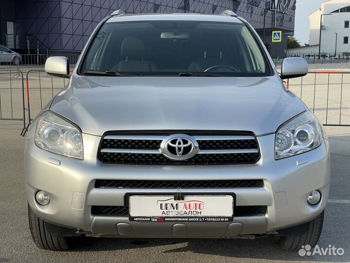 Toyota RAV4, 2008