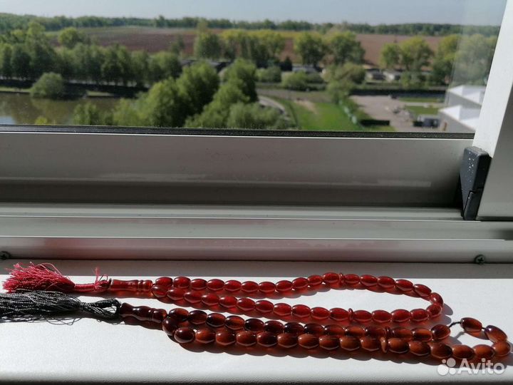 Винтажные бусы-четки люцит и другие