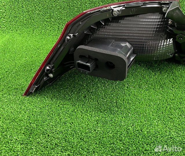 Фонарь правый Пассат В8 14-20 LED