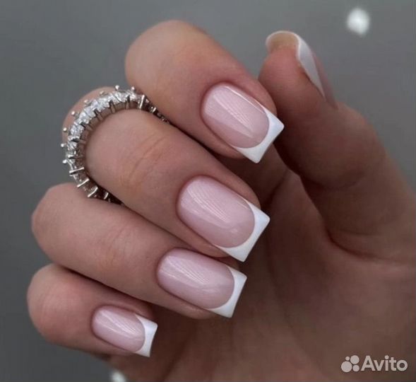 Маникюр на дому