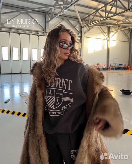 Спортивный костюм женский