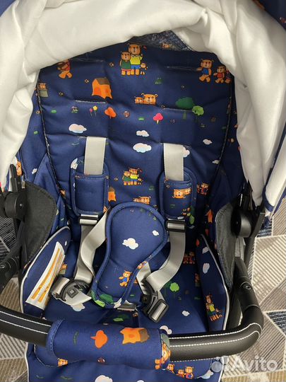 Прогулочная коляска с реверсивным блоком