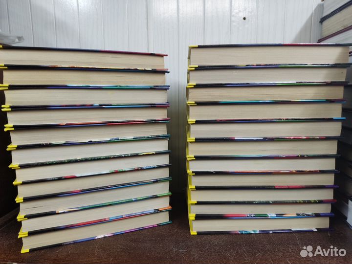 Донцова. Лот 22 книги