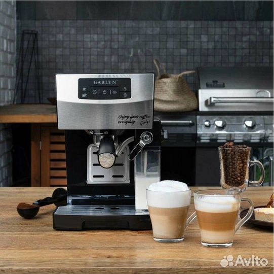 Кофеварка рожковая Garlyn L70