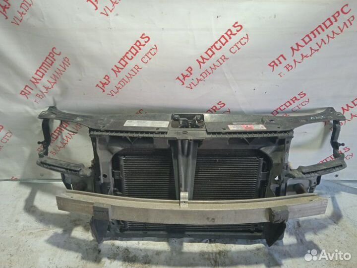 Рамка радиатора Audi A3 8L AQA 2001