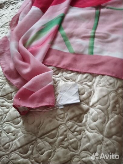 Пуховый платок шаль