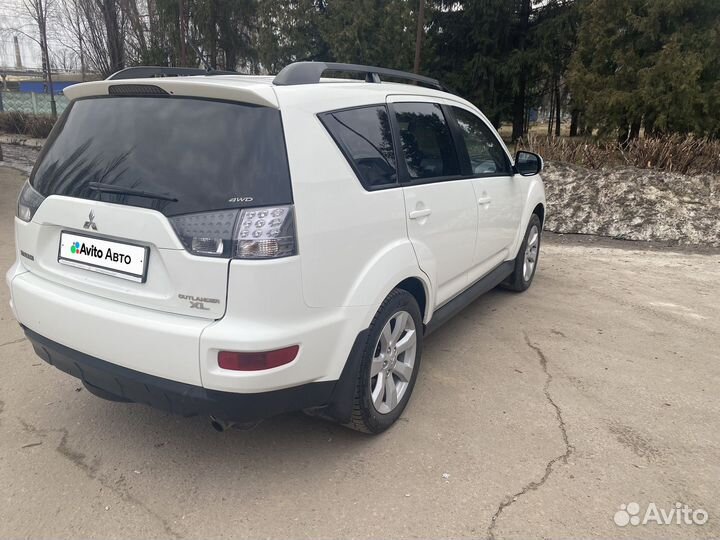 Mitsubishi Outlander 2.4 CVT, 2011, 265 000 км