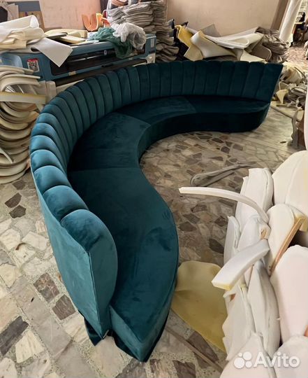 Диваны под заказ в кальянную новые