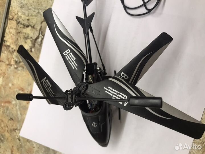 Вертолет на радиоуправлении Wltoys