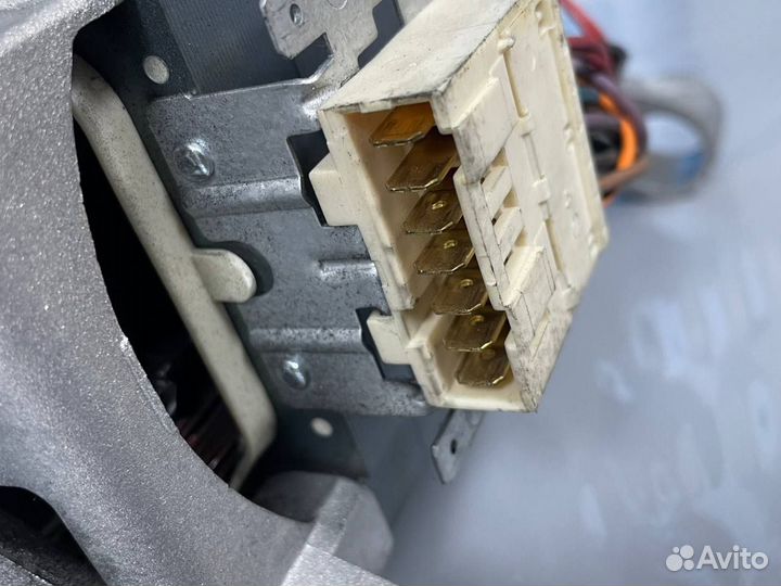 Двигатель стиральной машины Gorenje 