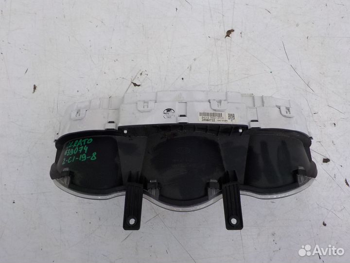 Щиток приборов (панель приборов) Kia Cerato 2004-2