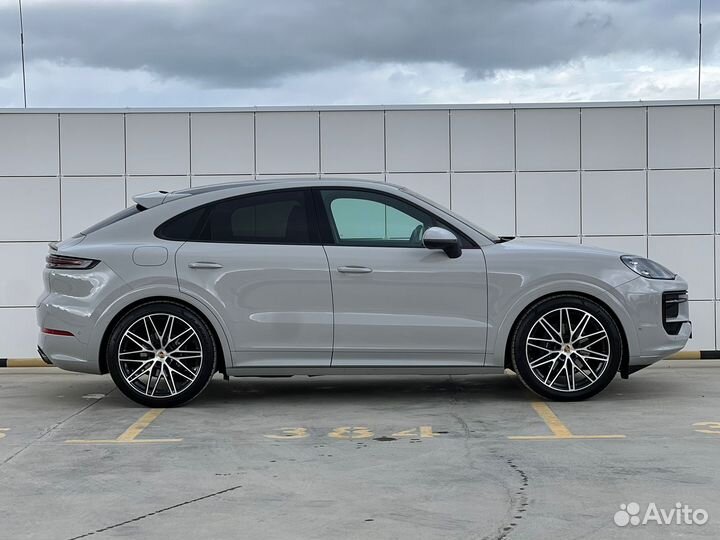 Porsche Cayenne 3.0 AT, 2023, 14 000 км